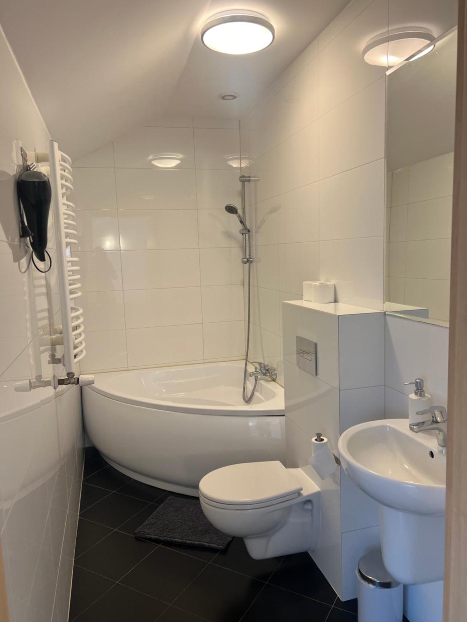 Szwedzka22 Pl Premium Rooms Wrocław Buitenkant foto